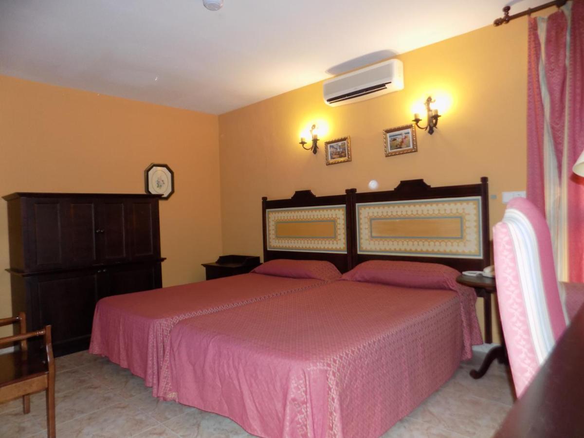 Hotel La Barca Lepe Extérieur photo