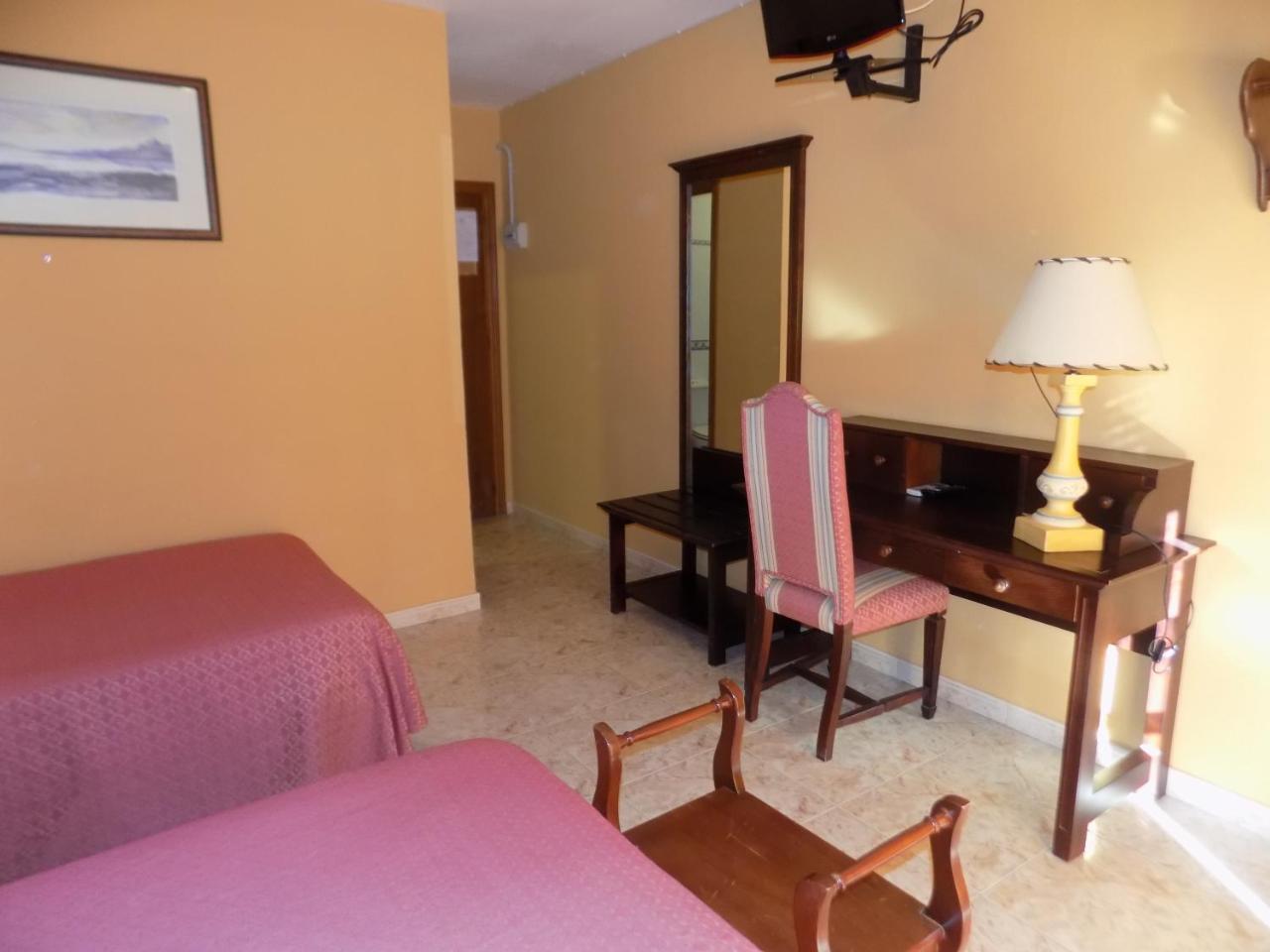 Hotel La Barca Lepe Extérieur photo