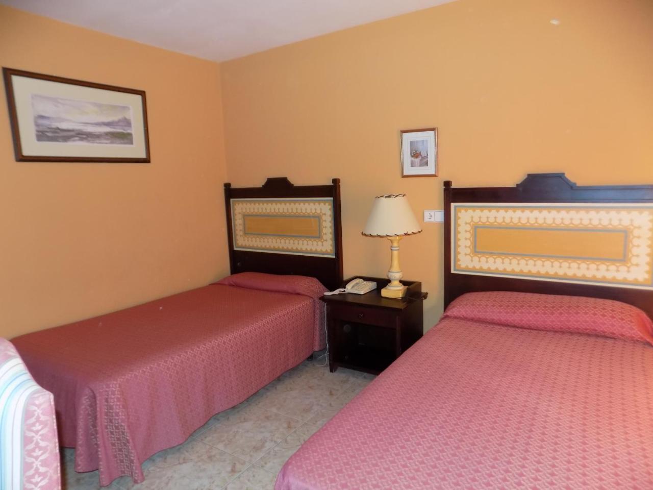 Hotel La Barca Lepe Extérieur photo